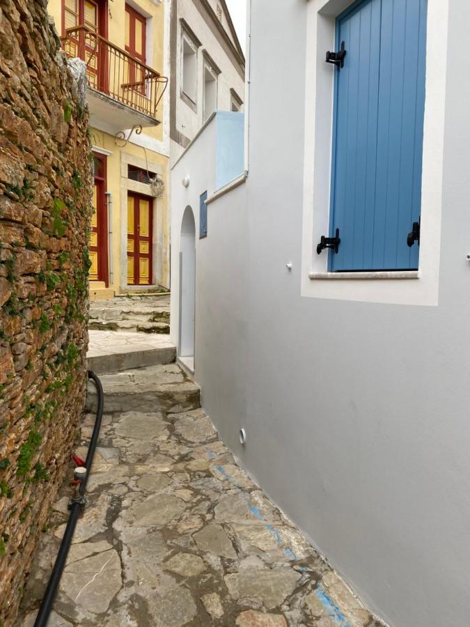 Aleminas Rooms Symi Exterior photo