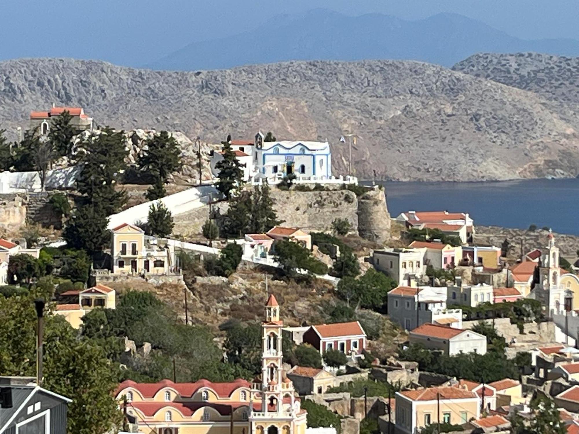 Aleminas Rooms Symi Exterior photo